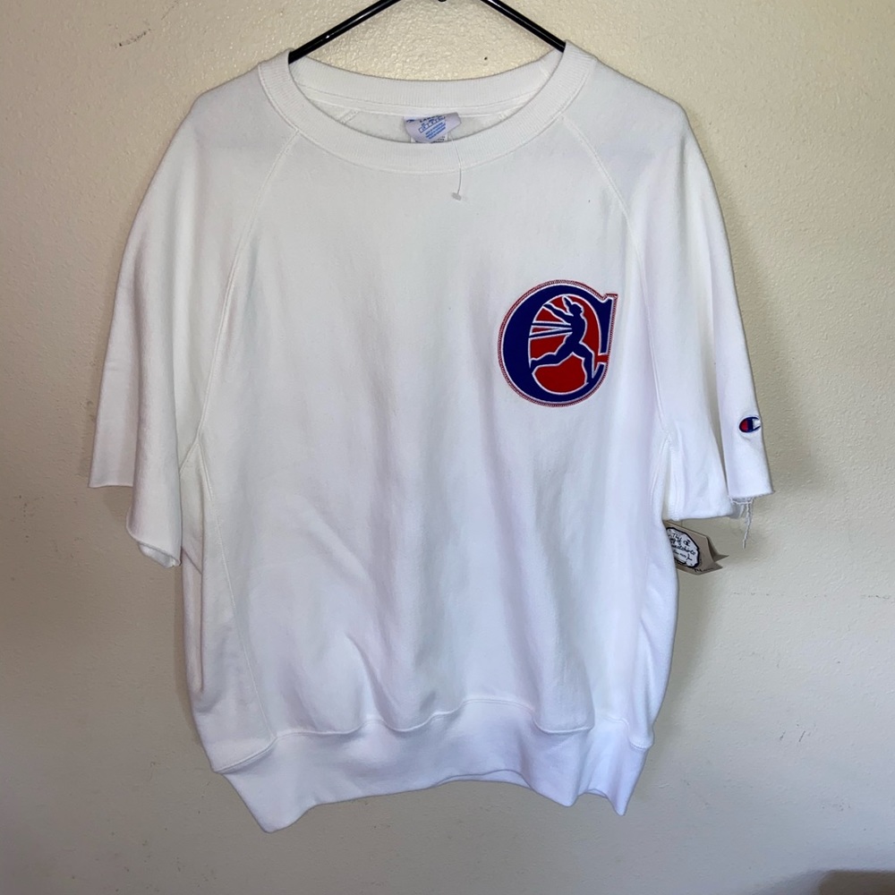 Champion tee